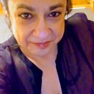 Meet your Posher, Joan